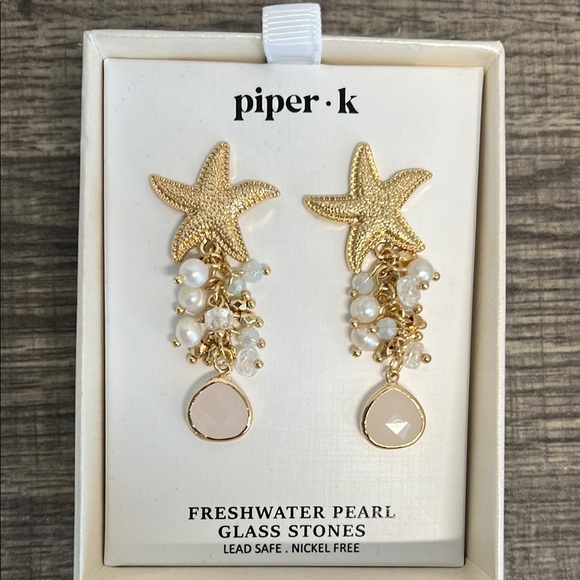 Piper K | Starfish Earrings with Freshwater Pearls - Picture 7 of 7